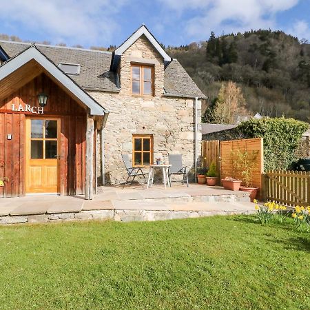 Larch Cottage Weem Екстериор снимка