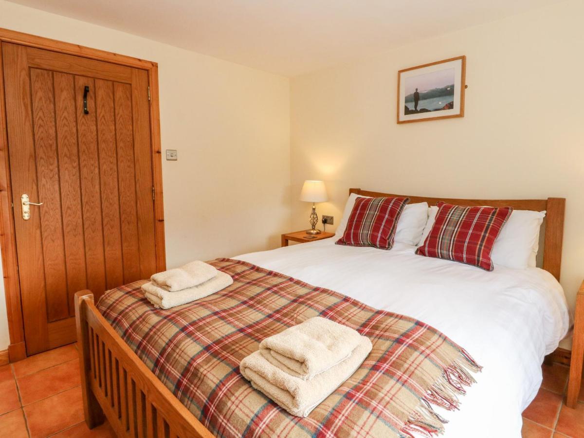 Larch Cottage Weem Екстериор снимка